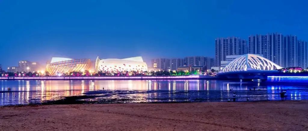 裸眼3d全息投影技术文旅经济中有着怎样的作用
