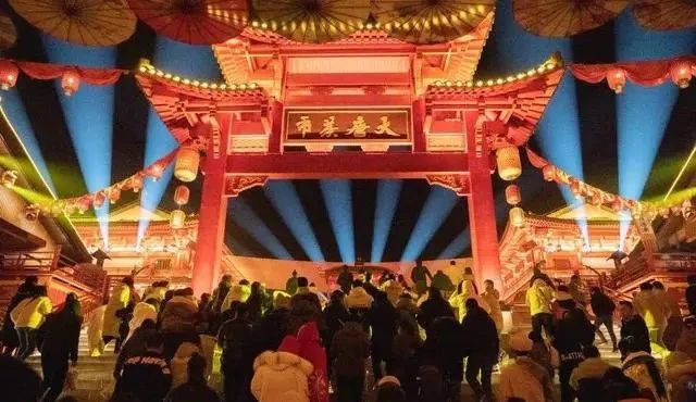 偏锋资讯｜沉浸式演出大唐茶市奇妙夜