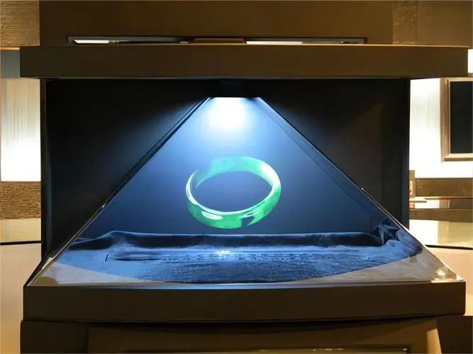 盘点360度全息展示柜的应用领域，全息展柜的优势有哪些？